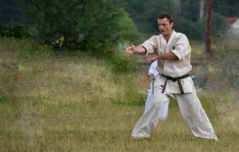 Lucian Herlo-Deleanu Kyokushin, outdoor kata training.
